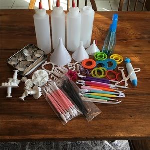 Cake/Candy decorating tool Lot